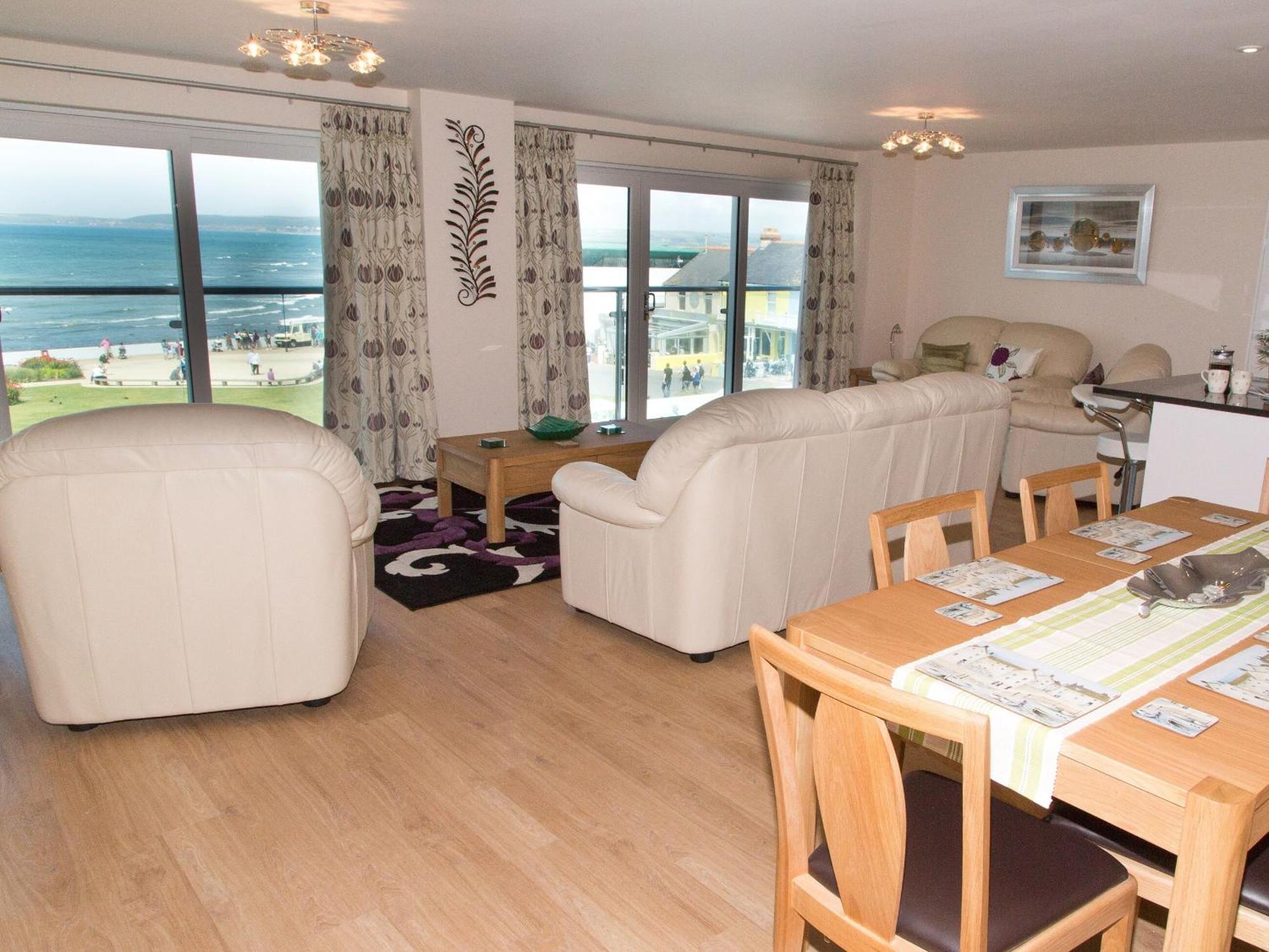 Apartment 11 - Latitude 51 Westward Ho!  Eksteriør billede